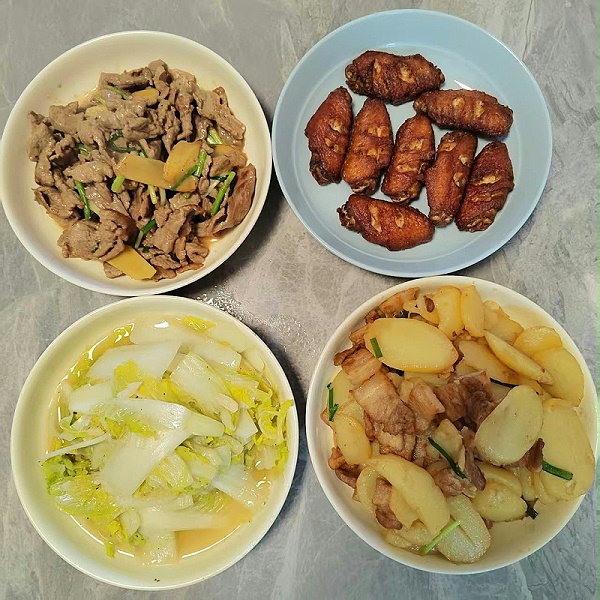 宝藏月嫂欧姐超赞！带娃、做饭双在线，新手爸妈的救星
