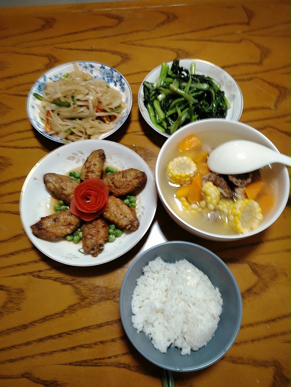 遇到肖姐这样贴心专业月嫂，26天月子幸福满满！
