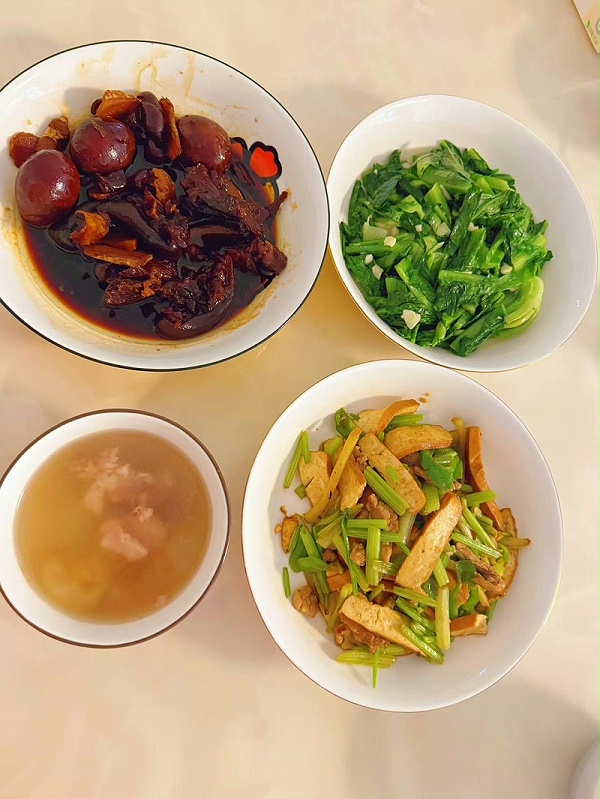 范姐月嫂超贴心，助我月子舒心宝宝安心