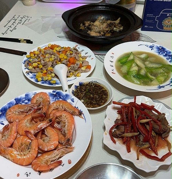 罗阿姨52天贴心照料,产后月子无忧,实力育儿+超强时间管理 罗阿姨52天贴心照料,产后月子无忧,实力育儿+超强时间管理