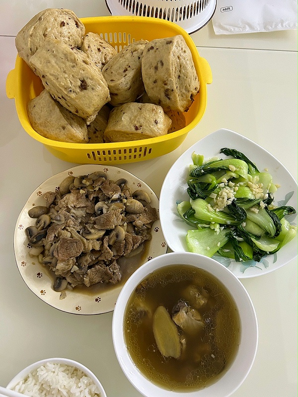 宝藏月嫂静姐：通乳下奶超专业，红糖馒头超赞，月子陪伴超暖心