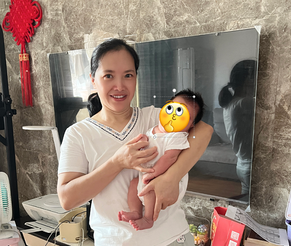 月子遇神仙月嫂林姐，专业暖心让母婴安心度月！