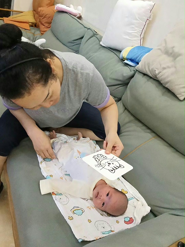 金牌月嫂春姐：42天暖心守护，超赞！