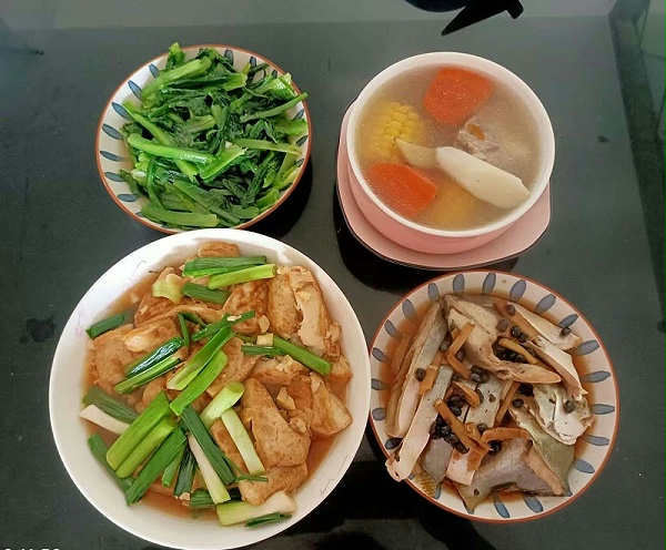 26天神仙陪伴！月嫂李琳专业细心似家人，育儿护理家务全搞定