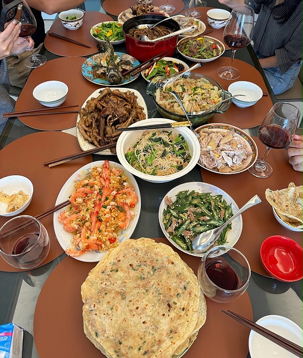 金牌月嫂小嫦姐：专业贴心，让月子期甜蜜又安心