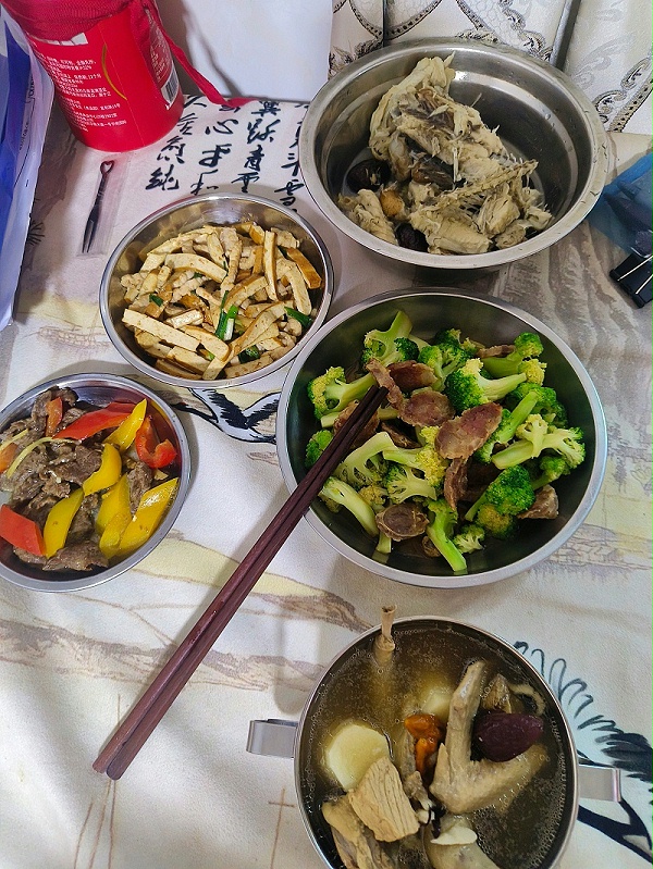 42天暖心守护：陈姐月嫂，用专业与爱筑起母婴“避风港”！