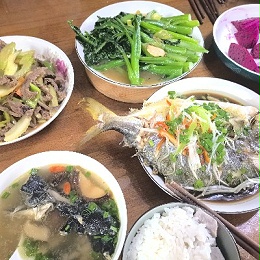 刘姐月嫂专业又暖心，助我攻克奶水难题，月子安心无忧