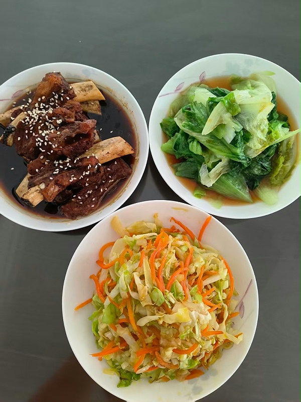 超专业月嫂周姐！无微不至照顾宝宝，育儿技能满分，强烈安利