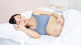 怀孕期间选择什么睡眠姿势好,孕妇可以仰卧吗