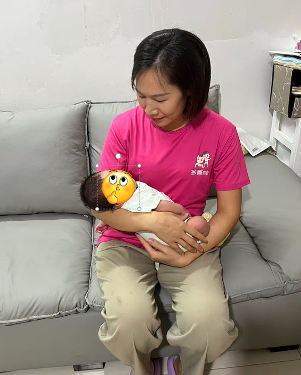 专业爱心双在线！这位月嫂让全家安心，平稳度过关键月子期