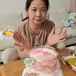 42天神仙月嫂周姐！专业守护+暖心陪伴，助我轻松度过产后焦虑期