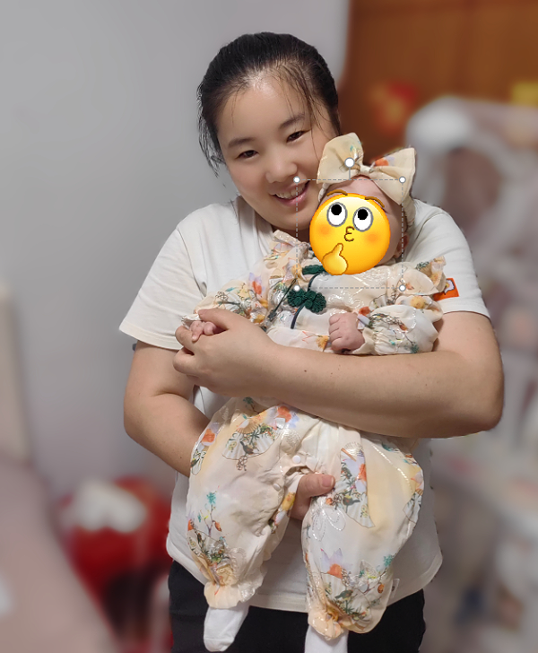 北方月嫂王腾成南方家庭“贴心闺女”！细致服务暖全家，推荐指数爆表