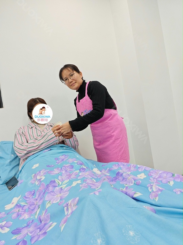 月嫂工作风采
