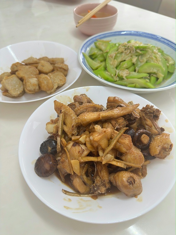 宝藏月嫂霞姐，月子期贴心守护，让我安心又温暖