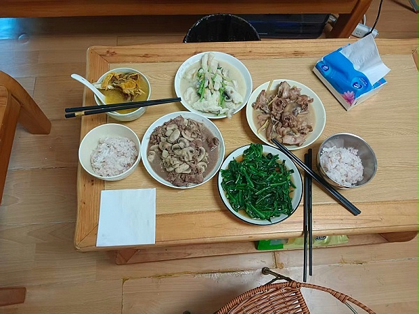 月子期遇“神仙月嫂”林姐，26天悉心照料超安心