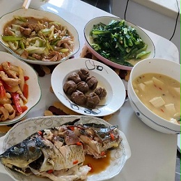 选对月嫂超省心！王姐专业贴心，育儿路上好帮手