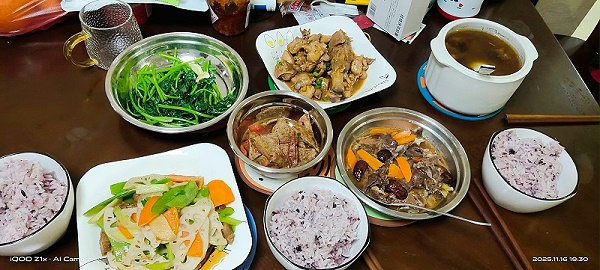 26天神仙月嫂莫姐，专业细心如家人，不舍告别！