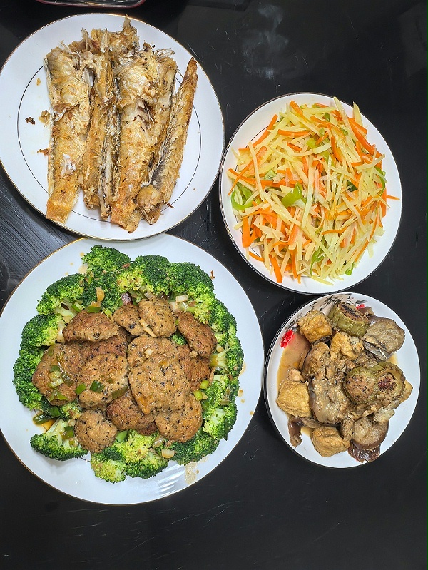 42天暖心守护：月嫂李姐用专业与爱，筑起母婴幸福时光