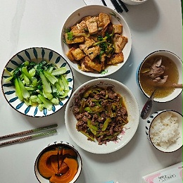 坐月子必看！超专业月嫂杨姐，让宝妈省心又安心！