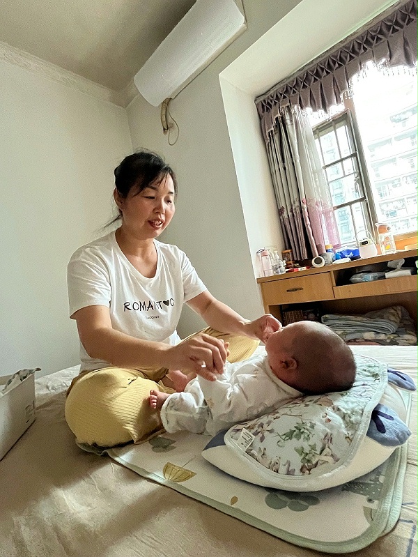 张姐月嫂超给力！专业勤快责任心强，新手爸妈的育儿救星