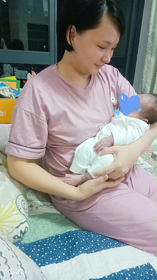 宝藏月嫂罗姐，贴心服务超有爱，宝妈宝宝齐点赞